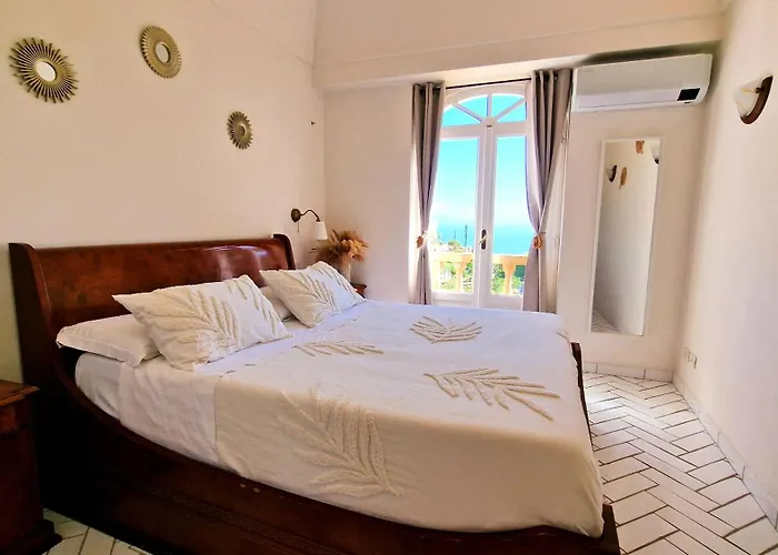 Maiora - Location * 카프리